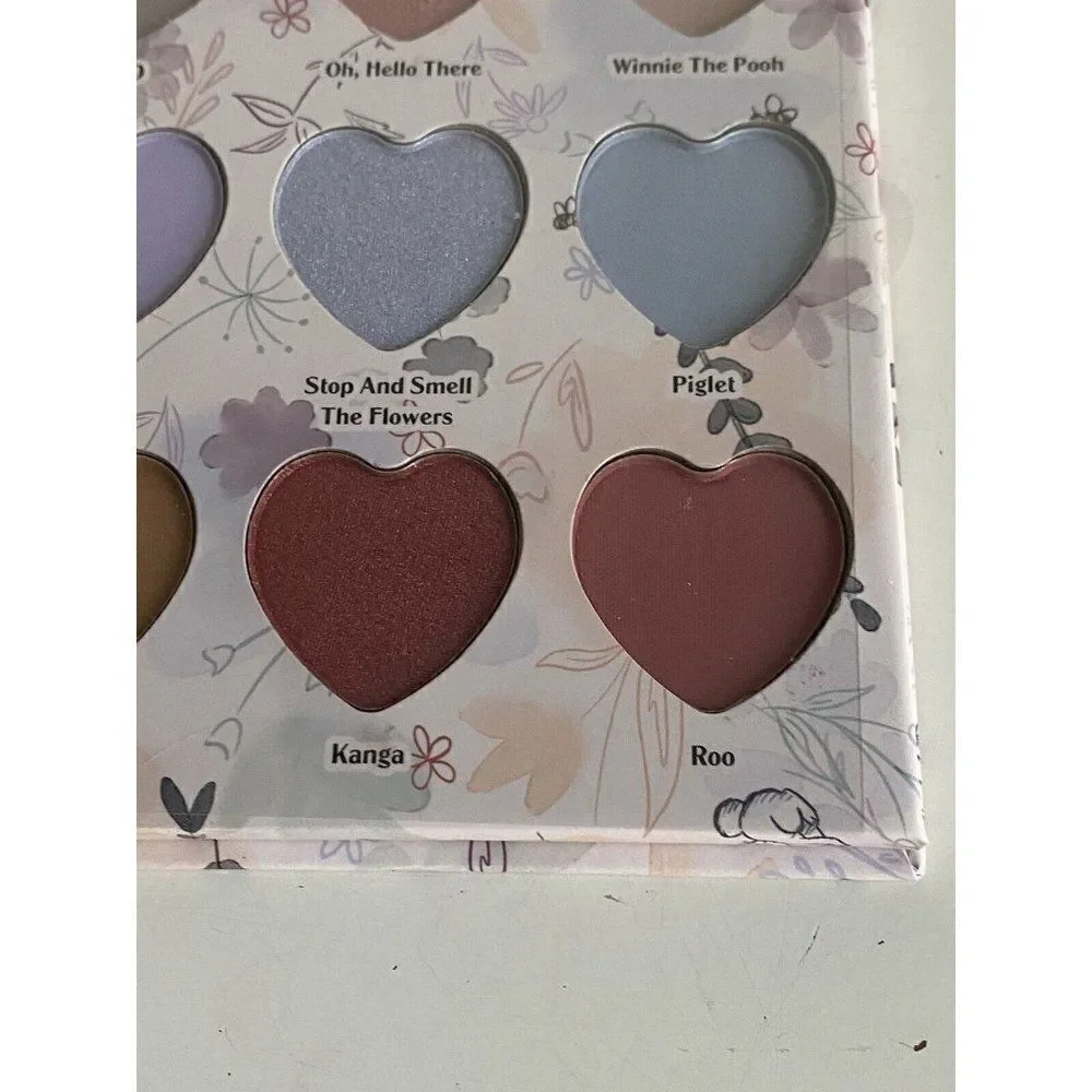 Disney Winnie The Pooh Heart Shaped‎ Eyeshadow Palette With Mirror 12 Colors NEW